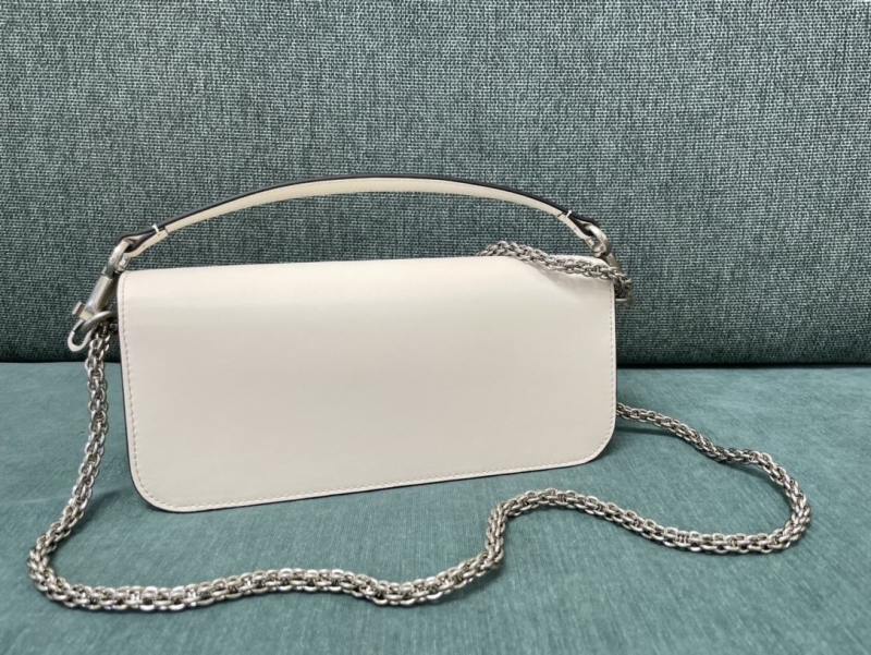 Va1e*ntin0 satchel bag